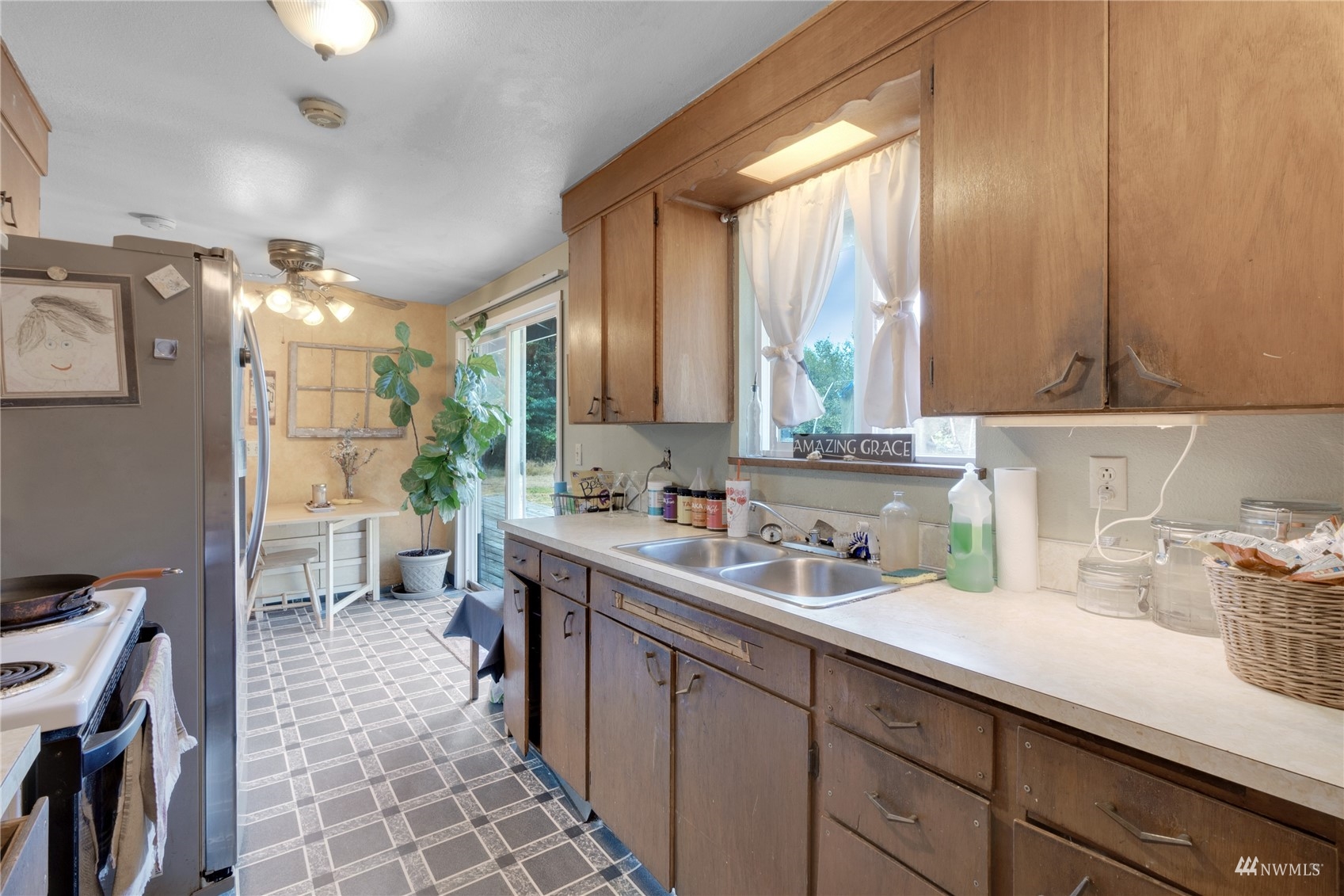 33308 Locke Road Roy, WA 98580 - Photo 9 of 24 Gallery Image 9
