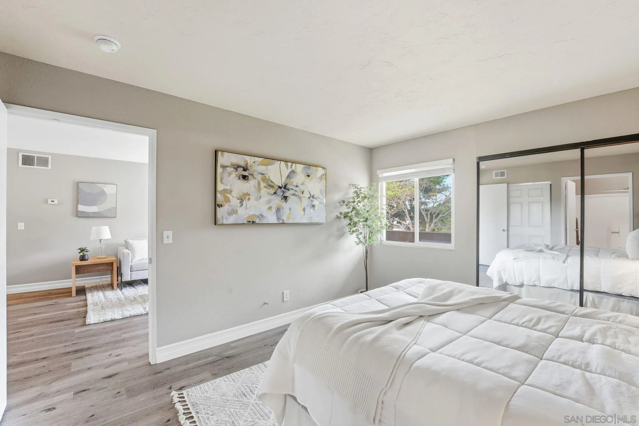 6111 Rancho Mission Road, Unit 209 San Diego, CA 92108 - Photo 7 of 20 Gallery Image 7