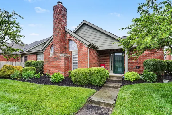 $329,900 | 3873 Oakbrook Lane, Powell, OH 43065