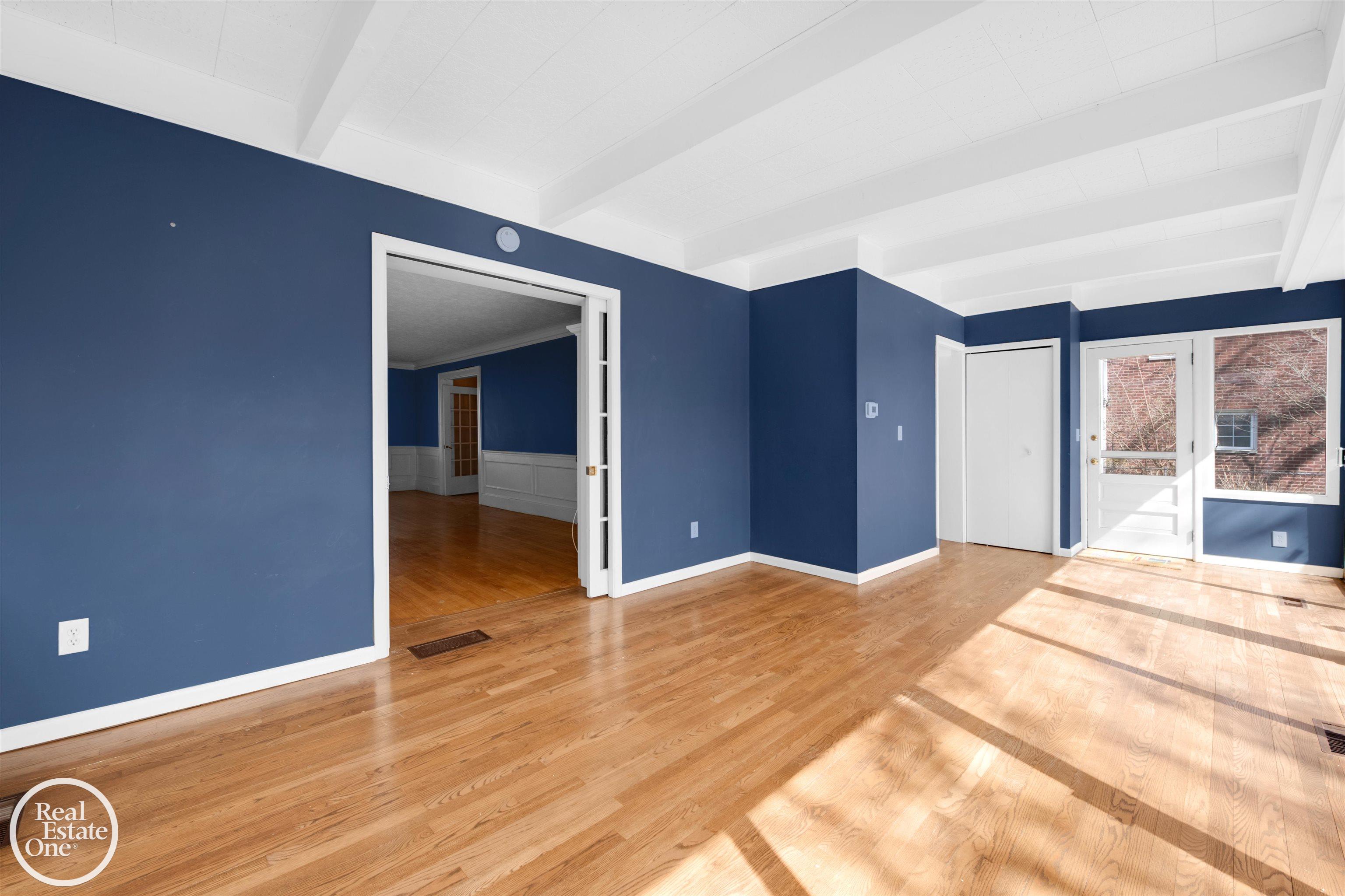 71 Moross Road Grosse Pointe, MI 48236 - Photo 43 of 48 50141643-F4C32373-2B16-4205-A067-3E92C527CF11.JPG