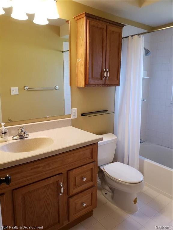14840 Merriman Road Livonia, MI 48154 - Photo 6 of 14