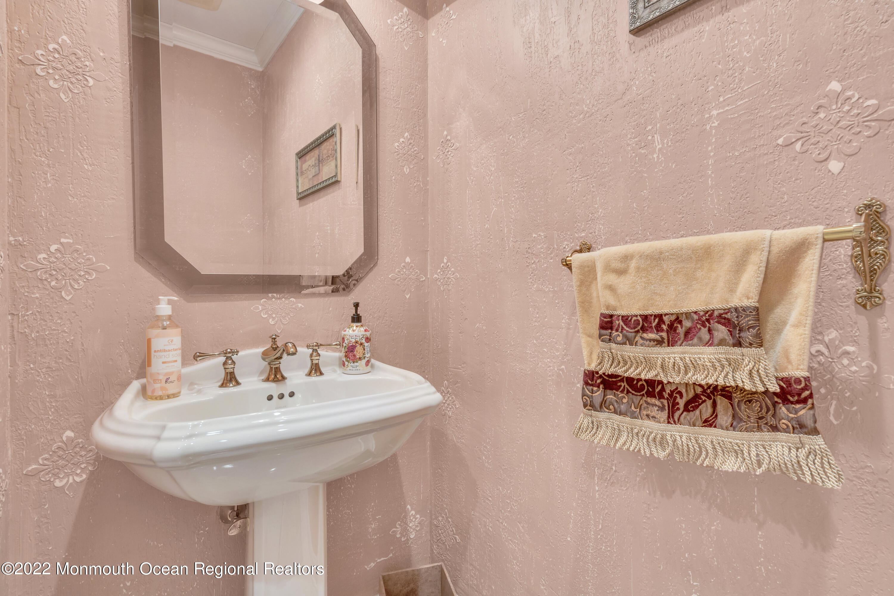 285 Deerfield Road Morganville, NJ 07751 - Photo 14 of 61 025_dsc00864