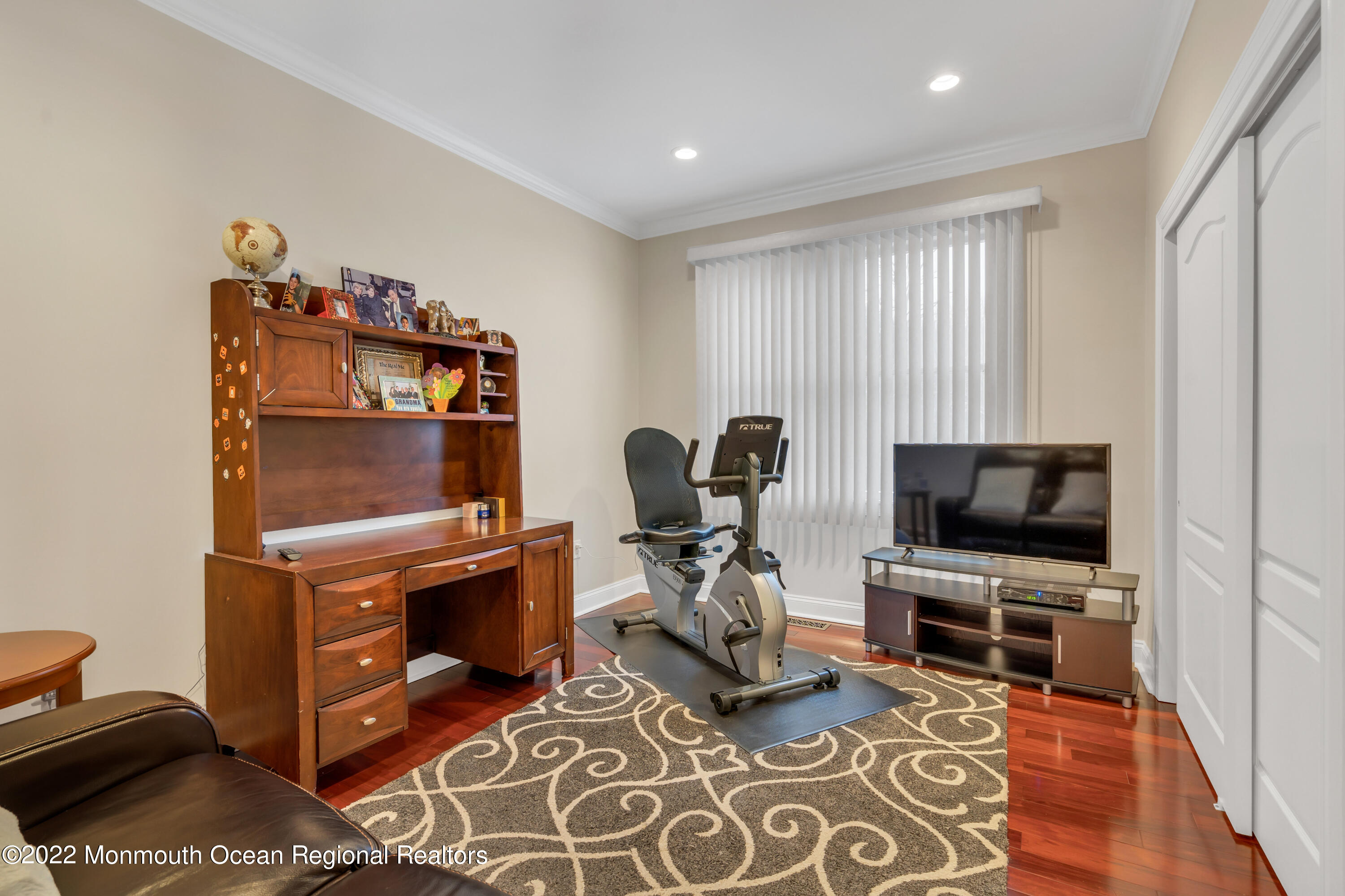 285 Deerfield Road Morganville, NJ 07751 - Photo 31 of 61 045_dsc00954