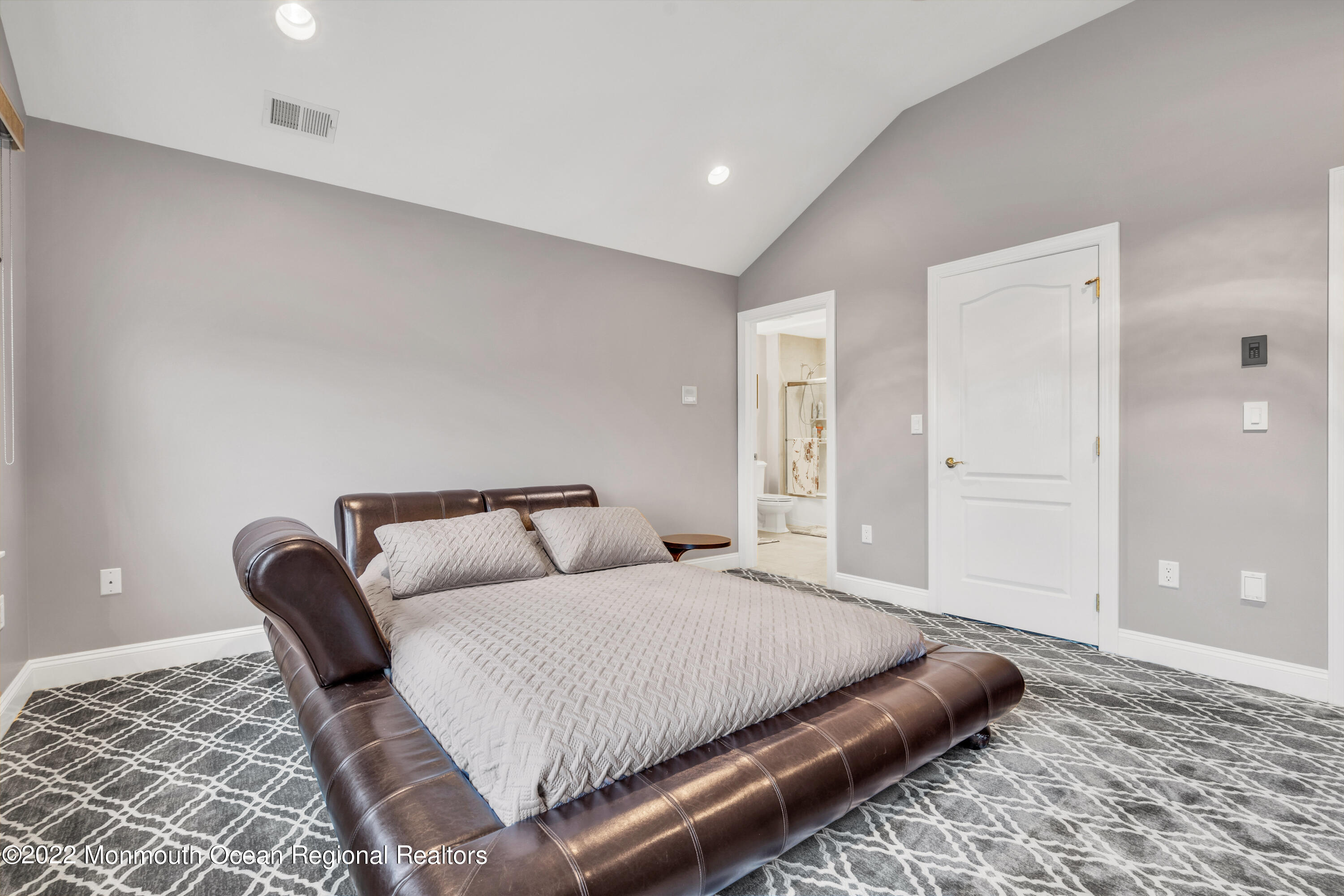 285 Deerfield Road Morganville, NJ 07751 - Photo 39 of 61 055_dsc00684