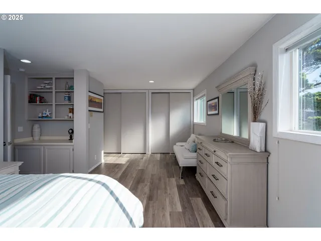 $939,000 | 2131 Beach Loop Road, Bandon, OR 97411