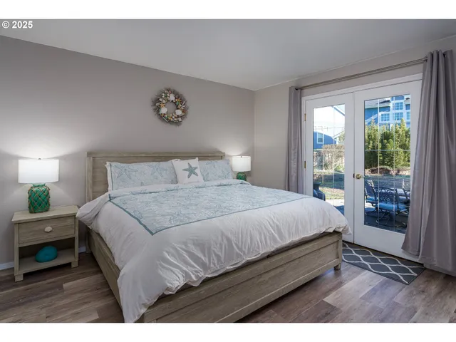 $939,000 | 2131 Beach Loop Road, Bandon, OR 97411