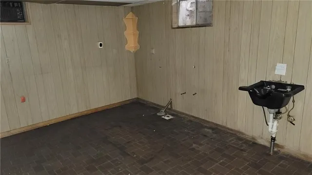 $110,000 | 323 Olivia Street, Beaver, PA 15009