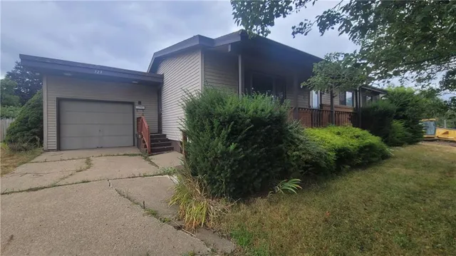 $110,000 | 323 Olivia Street, Beaver, PA 15009