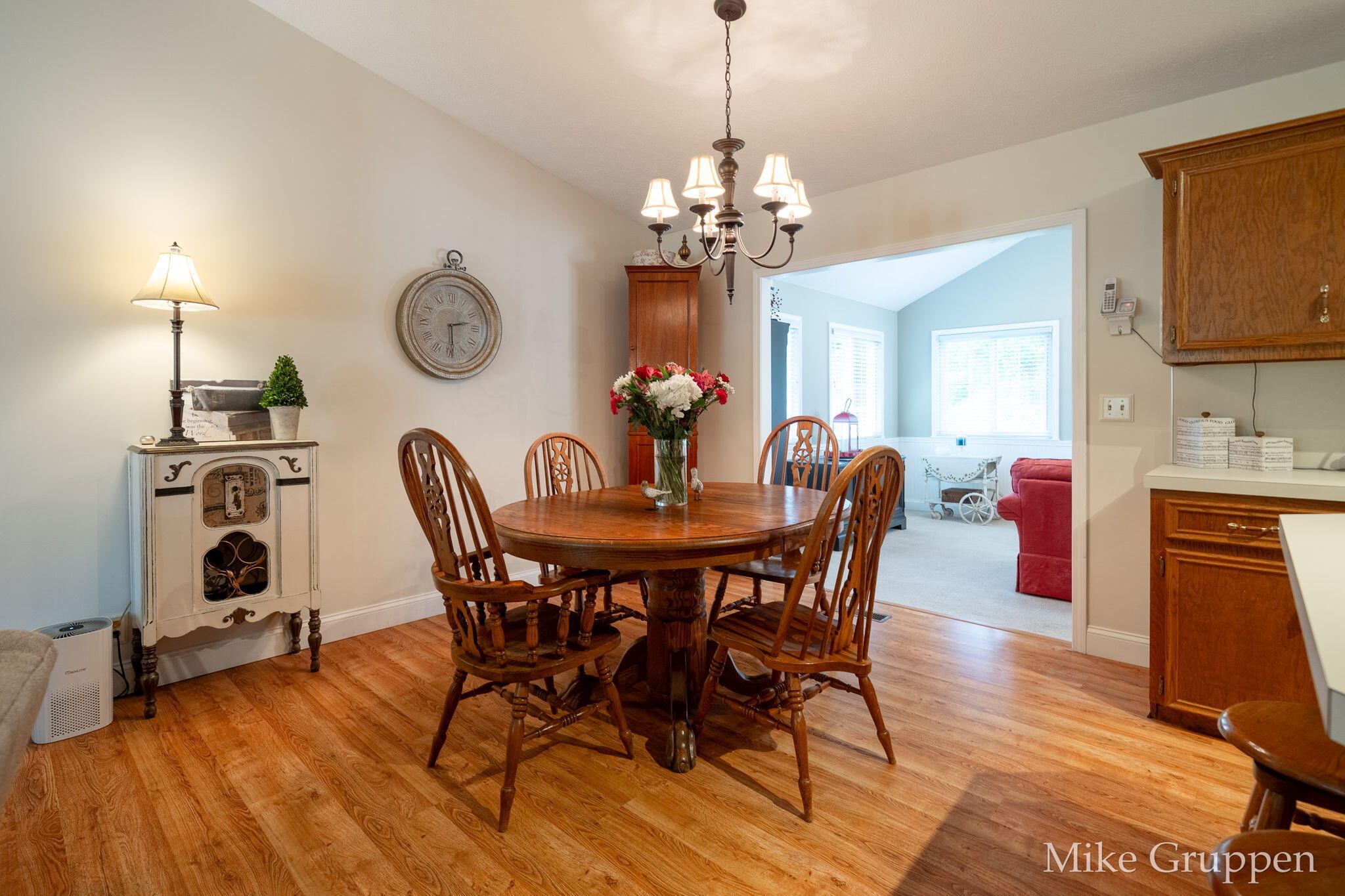 2565 Spring Court Zeeland, MI 49464 - Photo 18 of 49 18-web-or-mls-2565 Spring Court-073