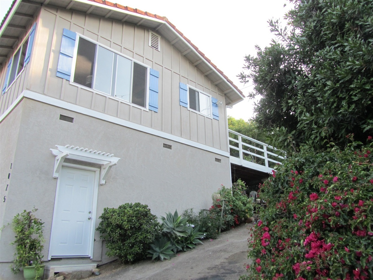1075 Morro Road Fallbrook, CA 92028 - Photo 5 of 25