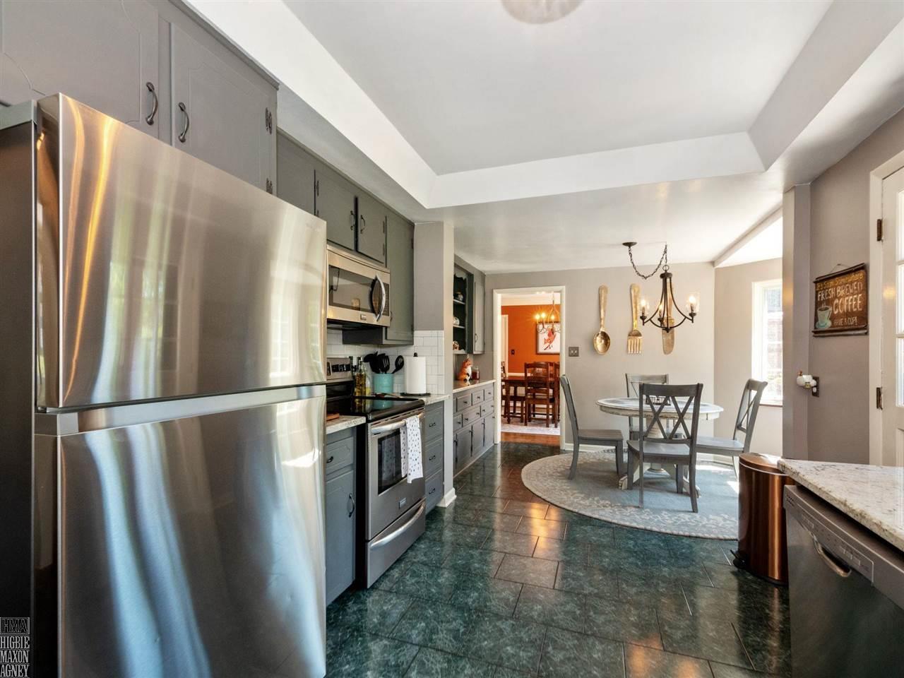 639 Pemberton Road Grosse Pointe, MI 48230 - Photo 14 of 31 50054855-13.JPG
