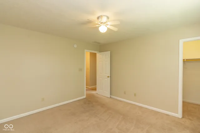 $2,400 | 4854 Oakleigh Parkway, Greenwood, IN 46143