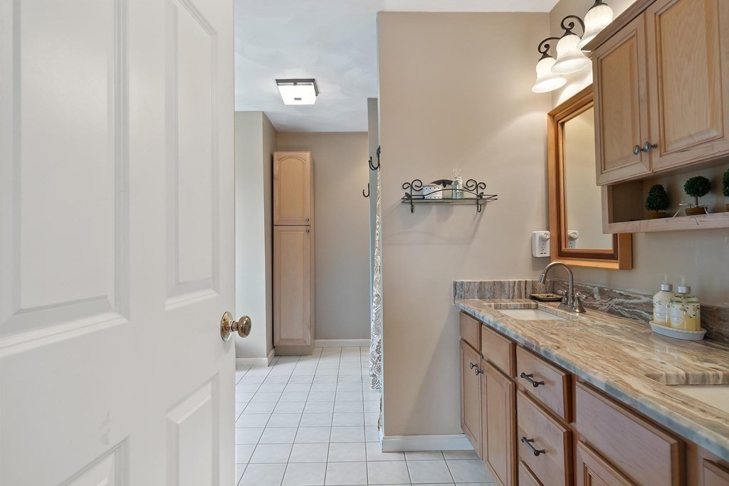 62 Weldon Farm Road Rowley, MA 01969 - Photo 20 of 42