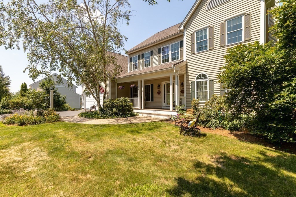 62 Weldon Farm Road Rowley, MA 01969 - Photo 2 of 42