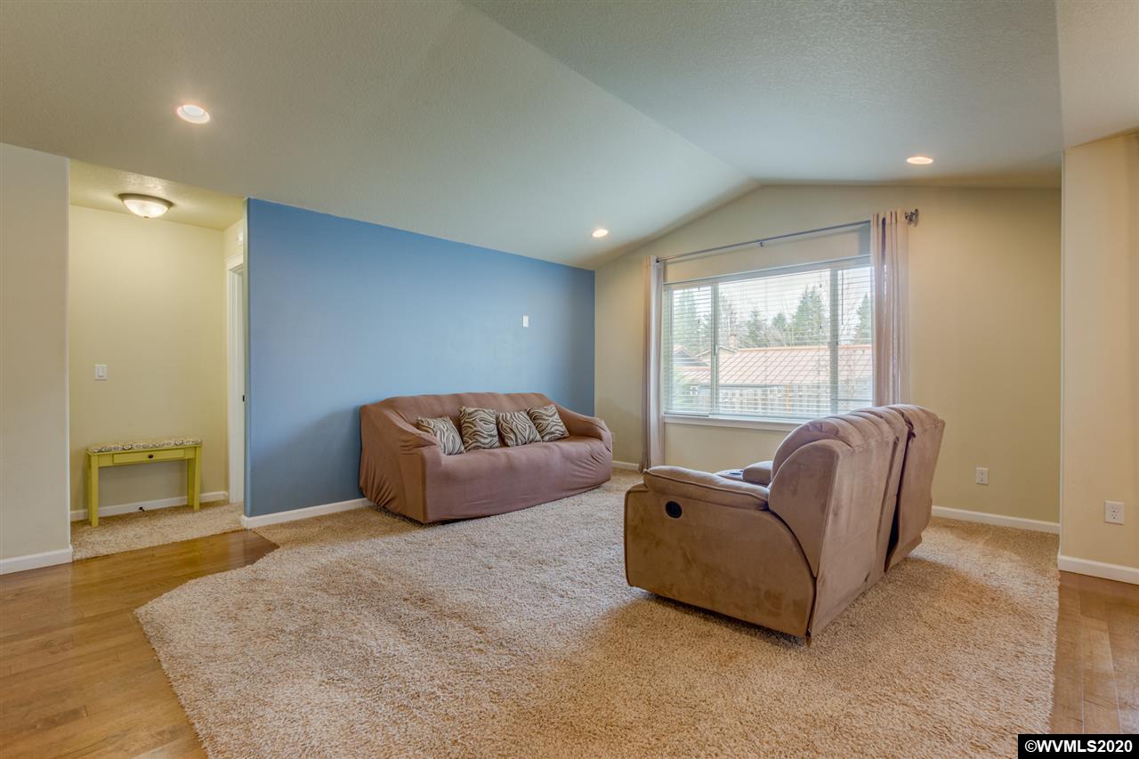 531 Boone Road Southeast Salem, OR 97302 - Photo 15 of 27