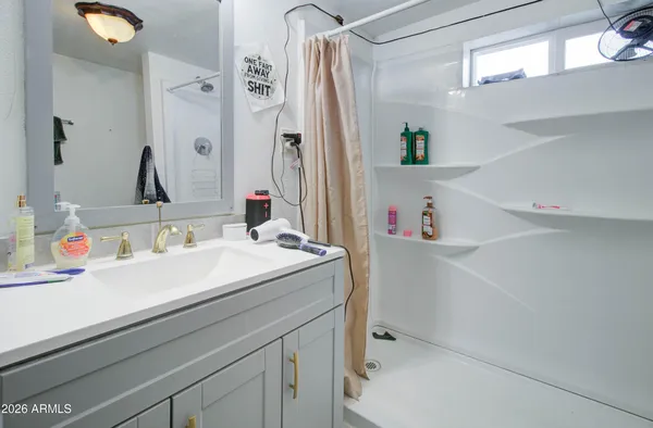 $275,000 | 5649 South Miami Gardens, Miami, AZ 85539