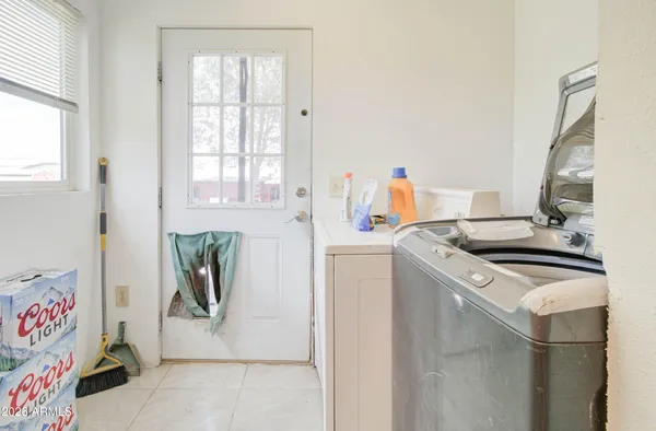 $275,000 | 5649 South Miami Gardens, Miami, AZ 85539