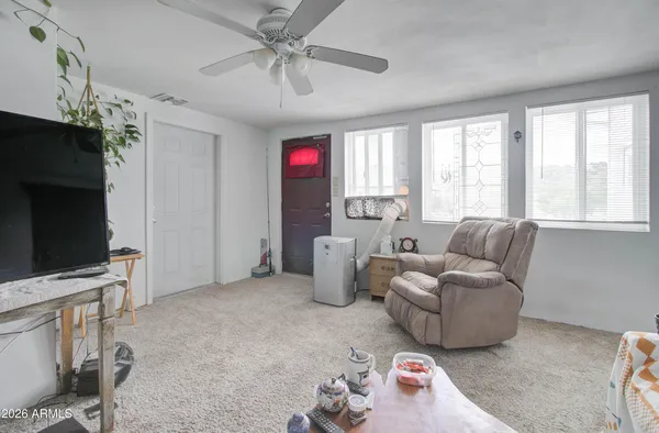 $275,000 | 5649 South Miami Gardens, Miami, AZ 85539