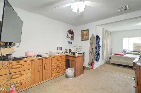 $275,000 | 5649 South Miami Gardens, Miami, AZ 85539
