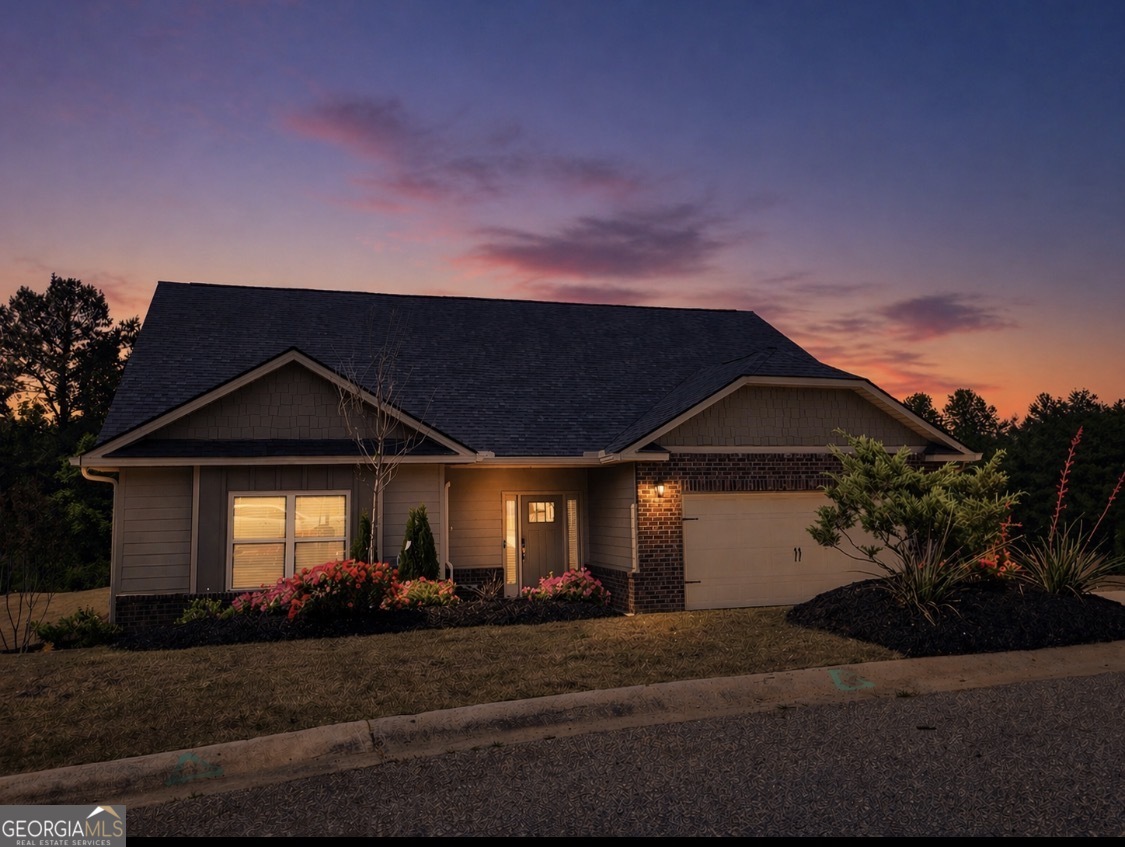 608 Britton Way Macon, GA 31216 - Photo 2 of 37