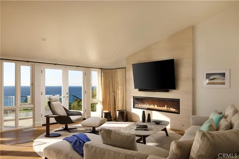 $12,995,000 | 52 North Portola, Laguna Beach, CA 92651