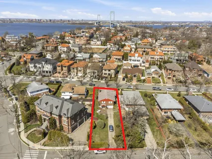 $1,525,000 | 144-30 South Drive | Malba