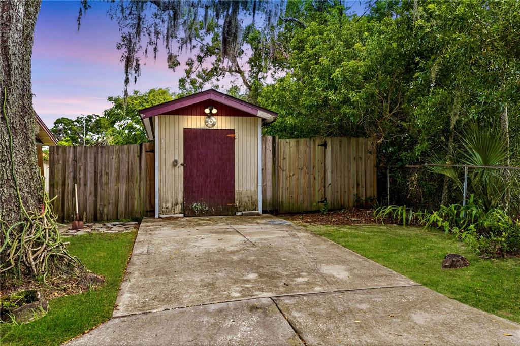 6850 Indiana Avenue New Port Richey, FL 34653 - Photo 4 of 28 Gallery Image 4