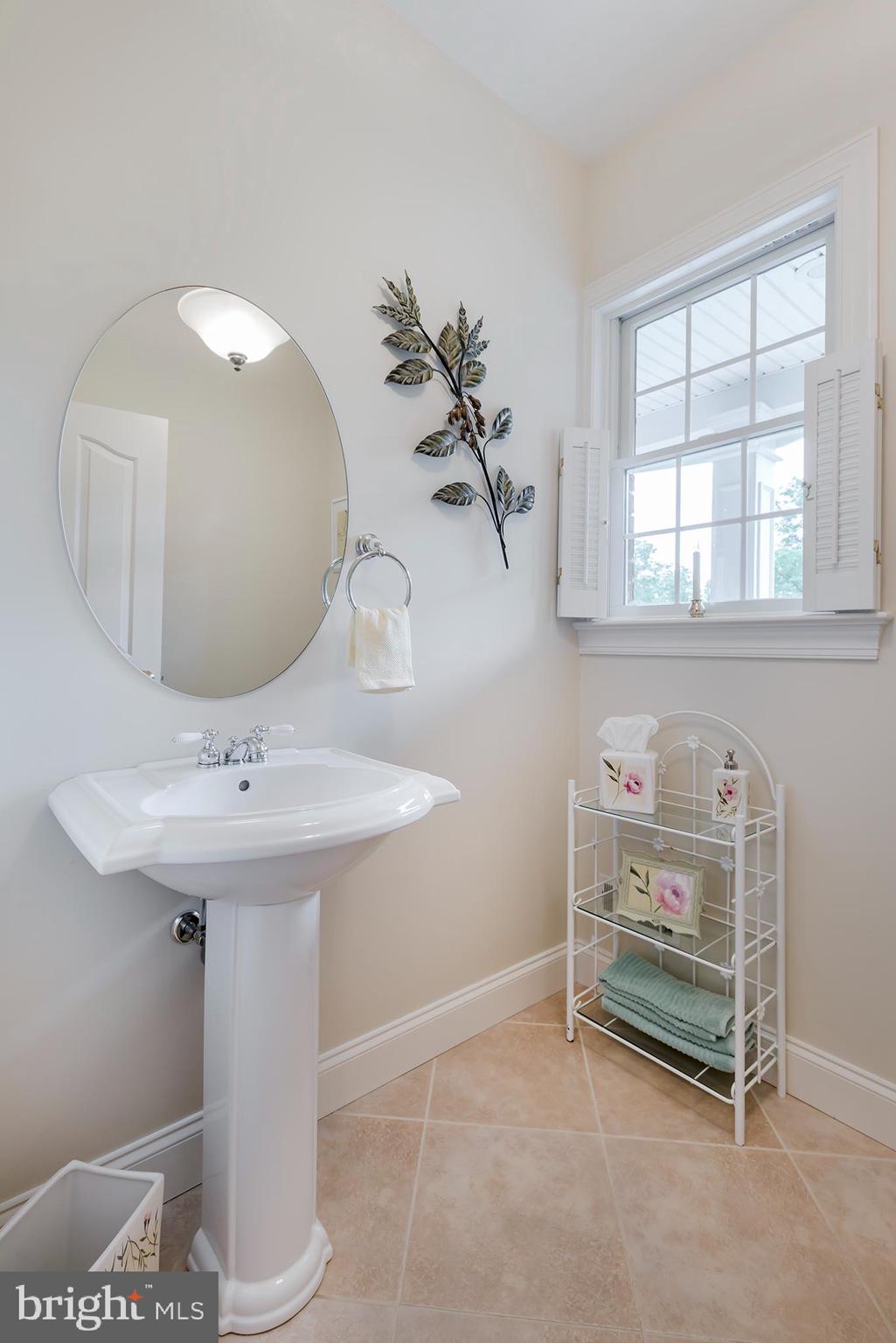 25 Millrace Drive Lancaster, PA 17603 - Photo 29 of 65 First floor powder room handy to garage entrance