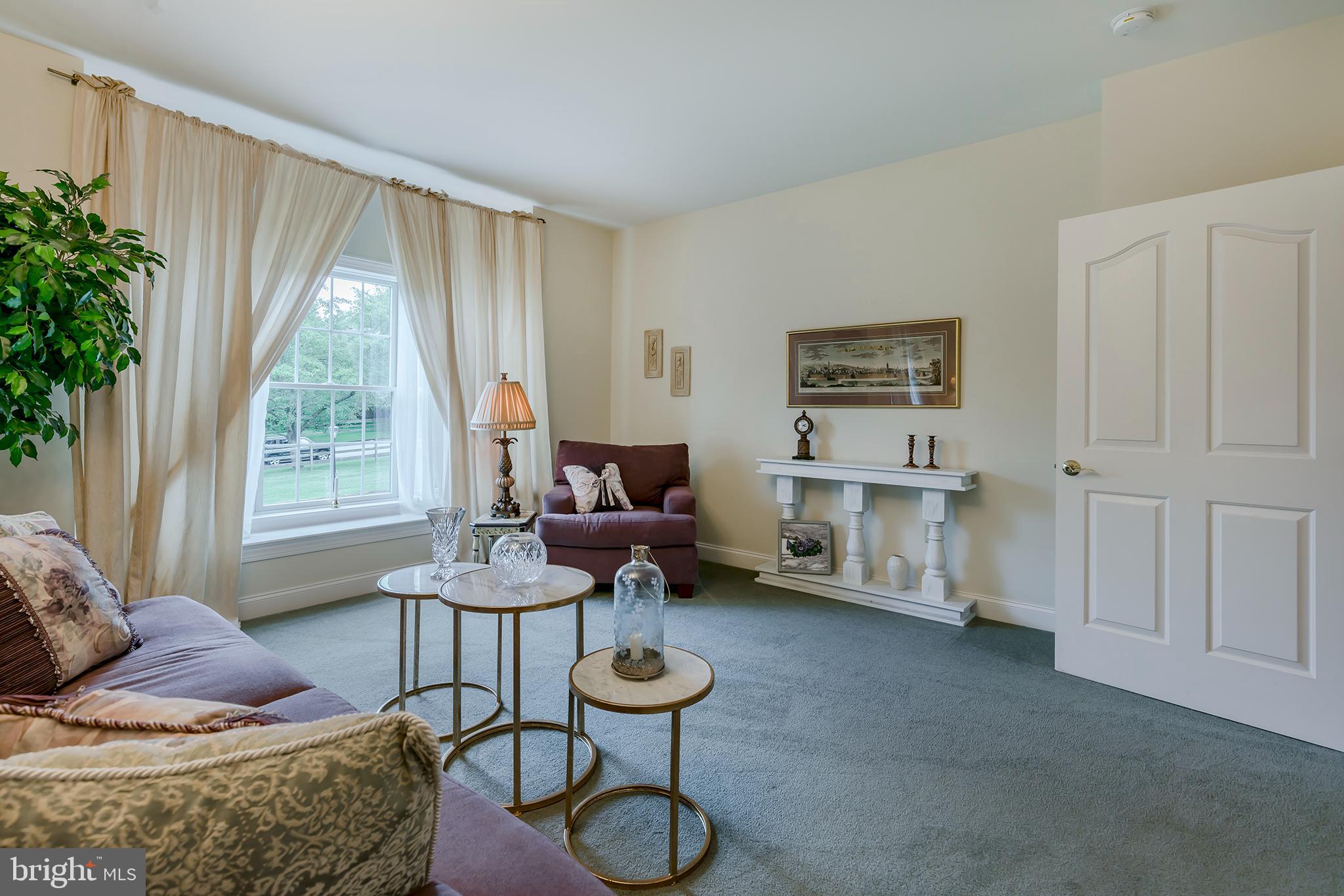 25 Millrace Drive Lancaster, PA 17603 - Photo 30 of 65 First floor bedroom sitting area