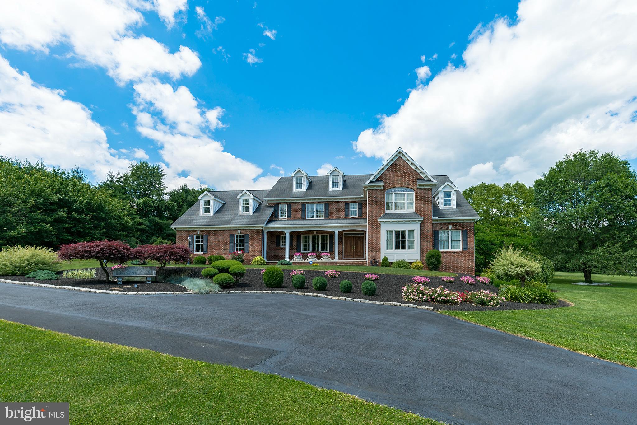 25 Millrace Drive Lancaster, PA 17603 - Photo 4 of 65 Huge drive