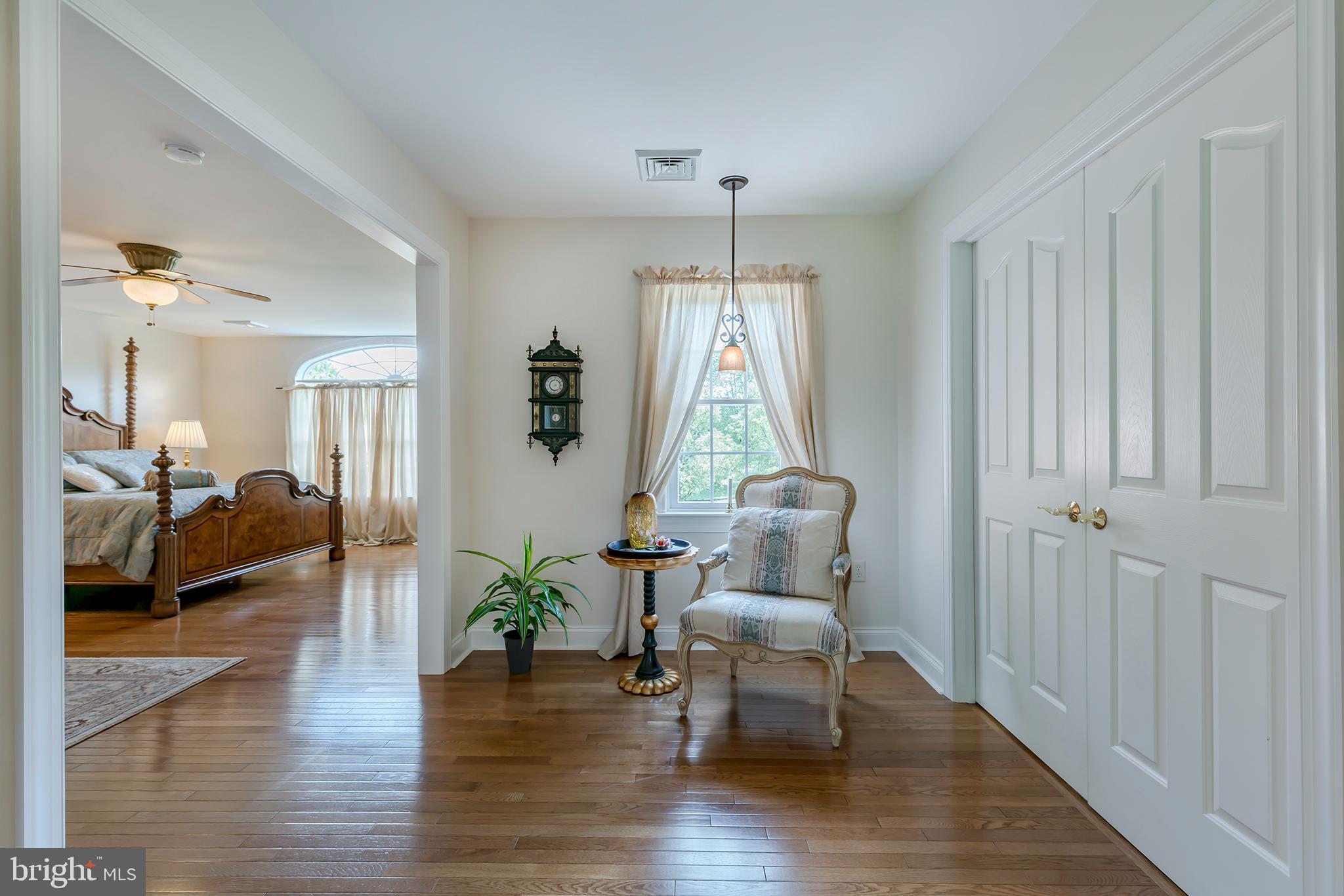 25 Millrace Drive Lancaster, PA 17603 - Photo 41 of 65 Sitting area