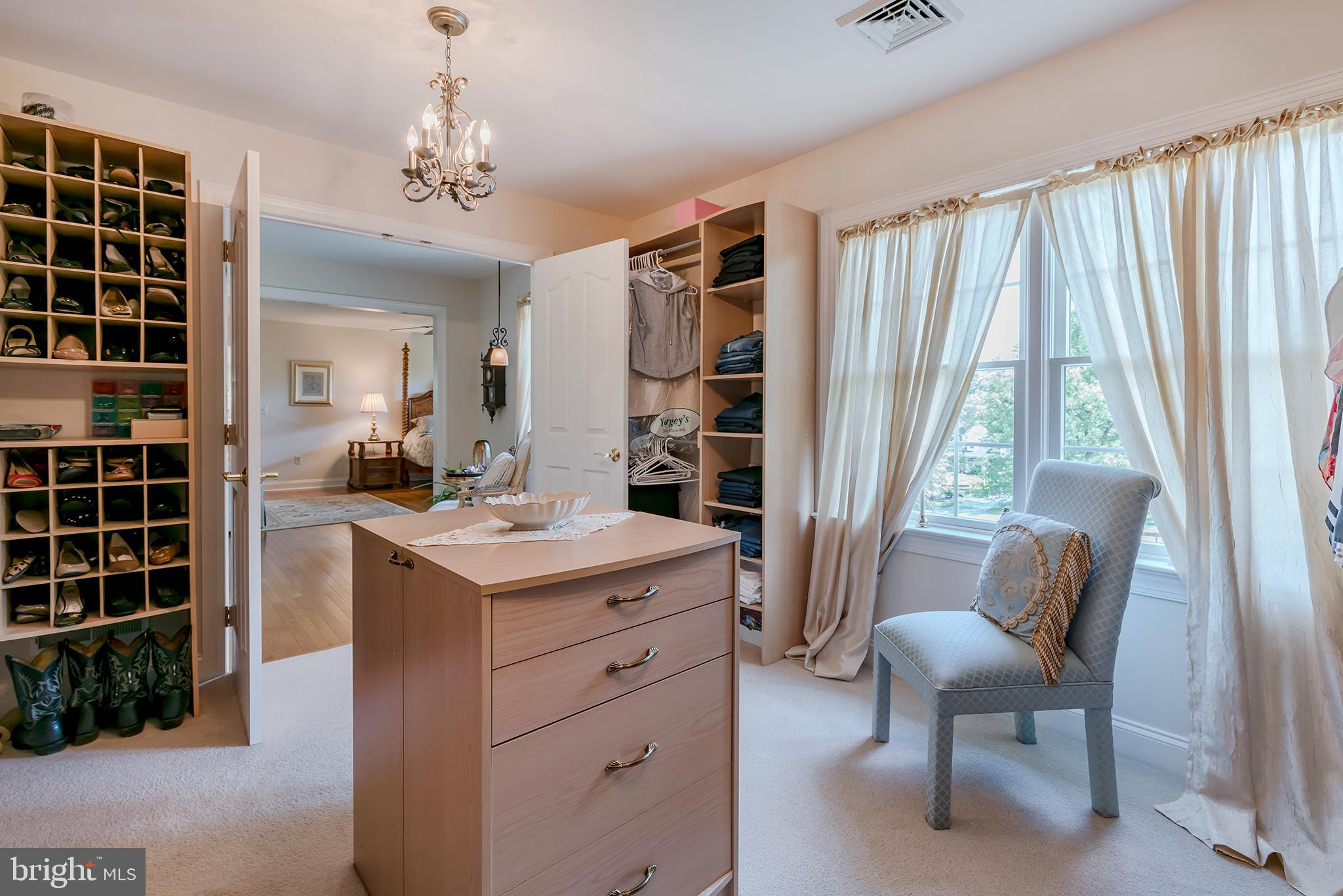 25 Millrace Drive Lancaster, PA 17603 - Photo 43 of 65 Walk in closet dressing room