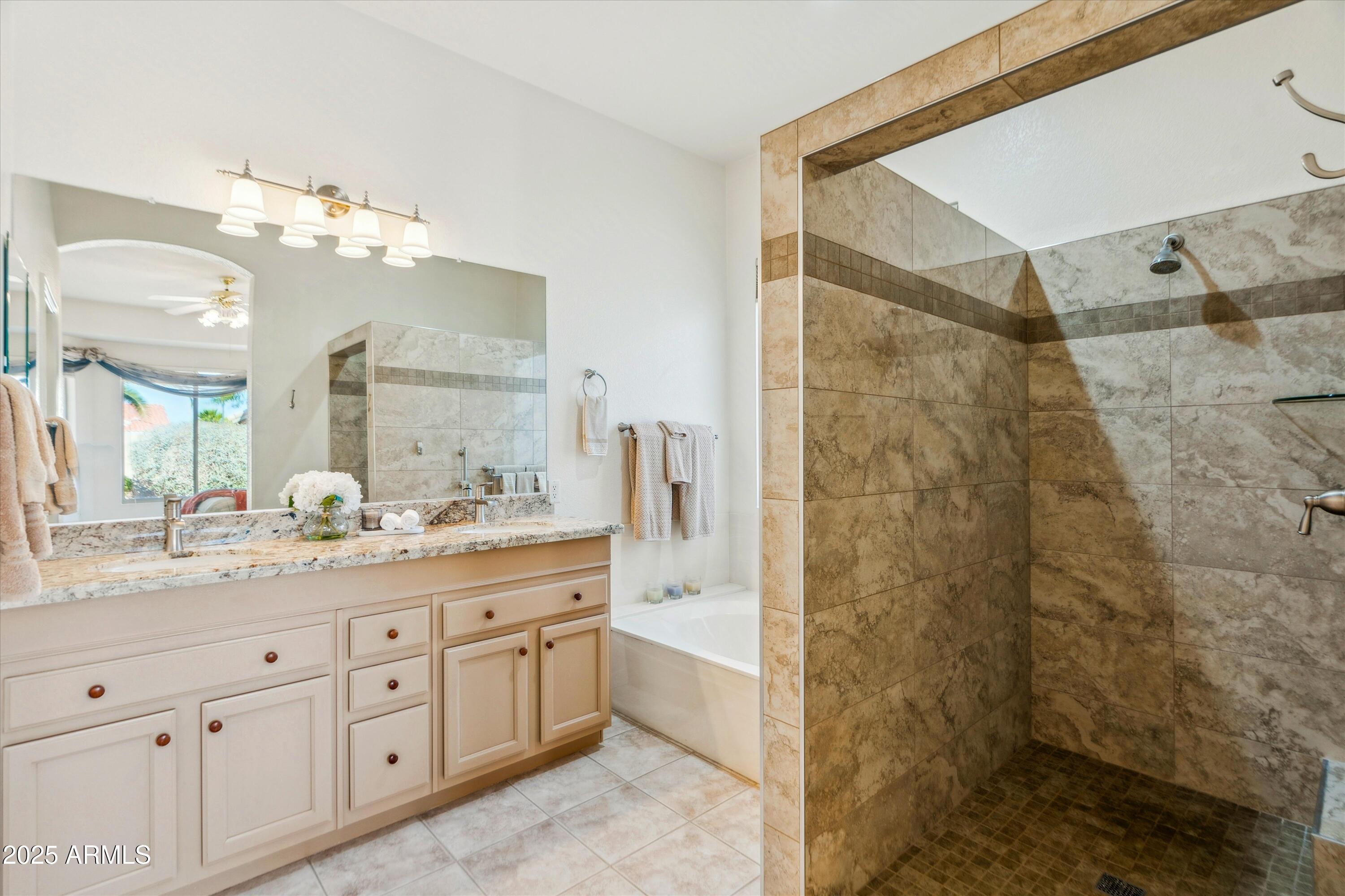 4148 East Walnut Road Gilbert, AZ 85298 - Photo 27 of 64 23-DSC06706