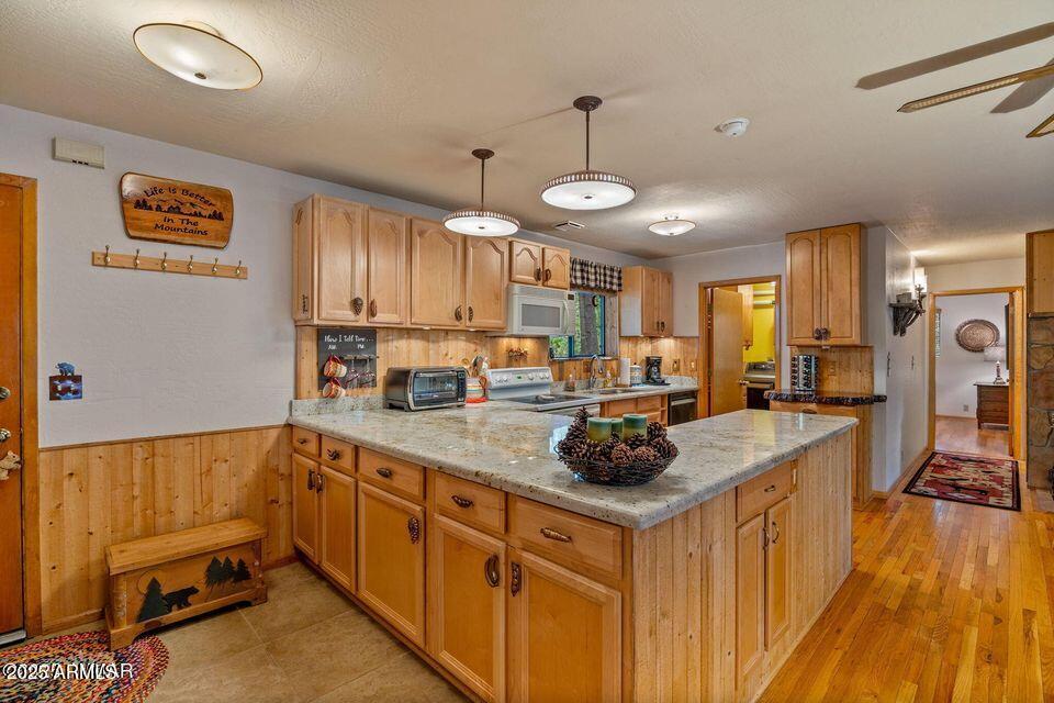 4038 Bridle Path Loop Pinetop, AZ 85935 - Photo 5 of 38 5