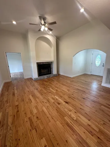 $425,000 | 90 Riverside Drive, Dunlap, TN 37327