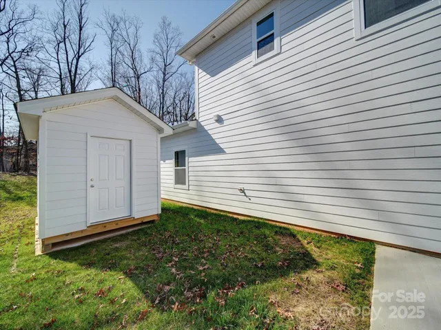 $330,000 | 502 Geneva Circle, Belmont, NC 28012