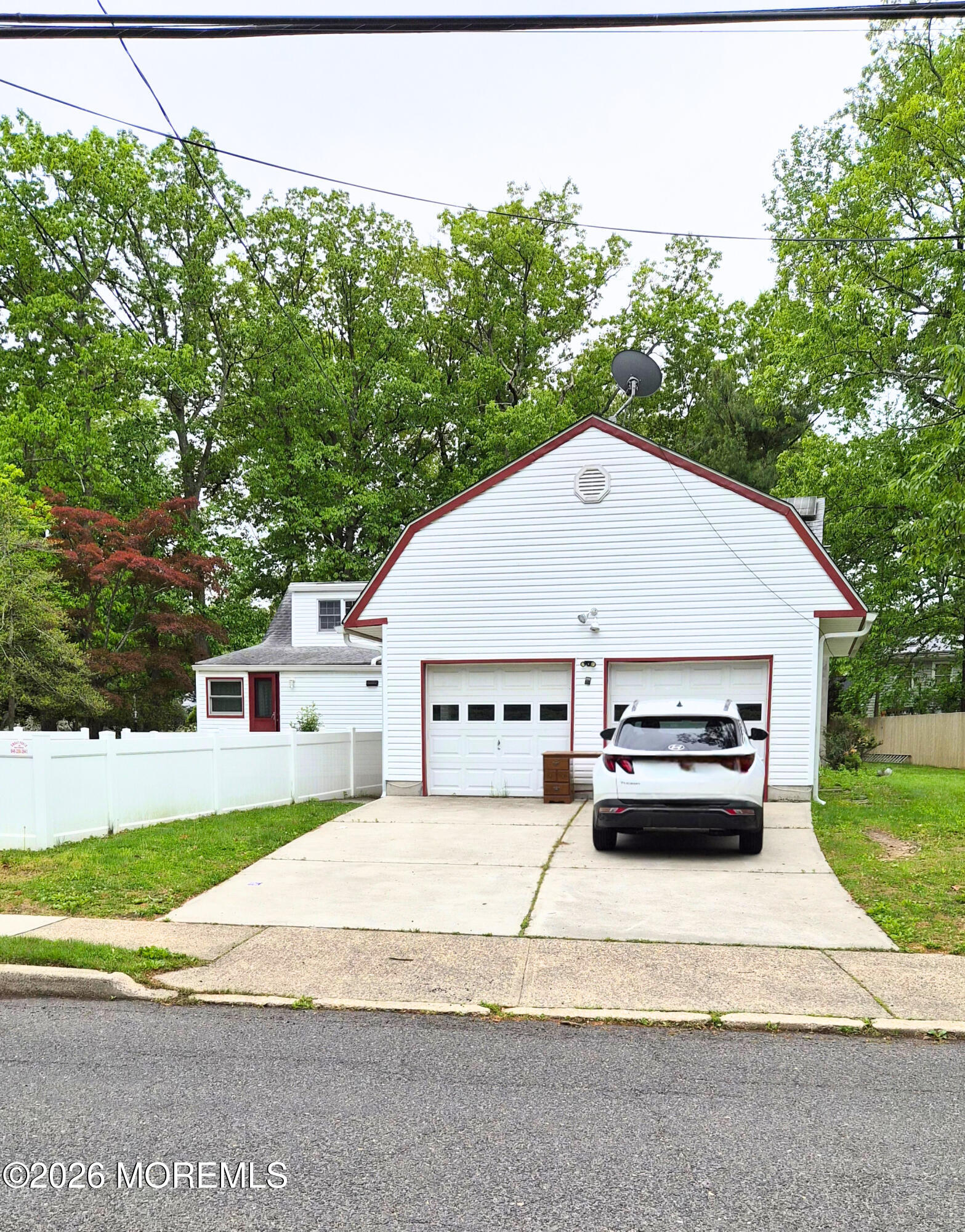 98 New Monmouth Road Middletown, NJ 07748 - Photo 18 of 20 Garage