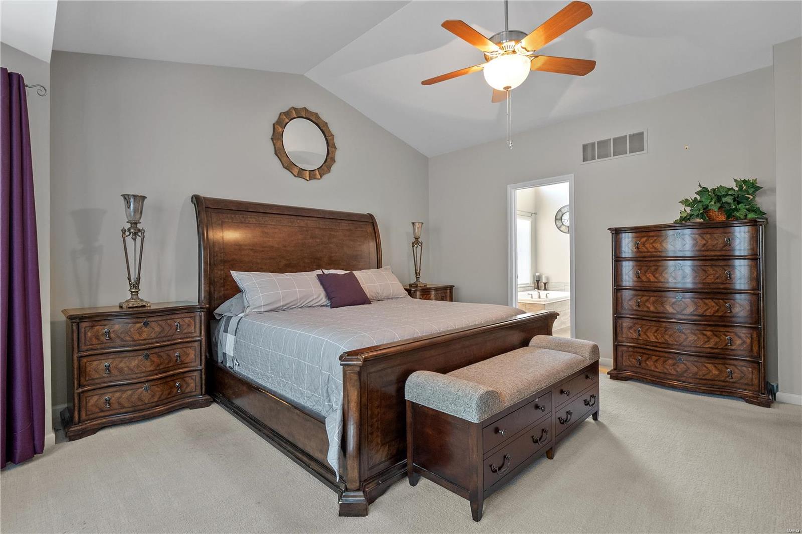 2021 Avalon Ridge Circle Fenton, MO 63026 - Photo 21 of 56