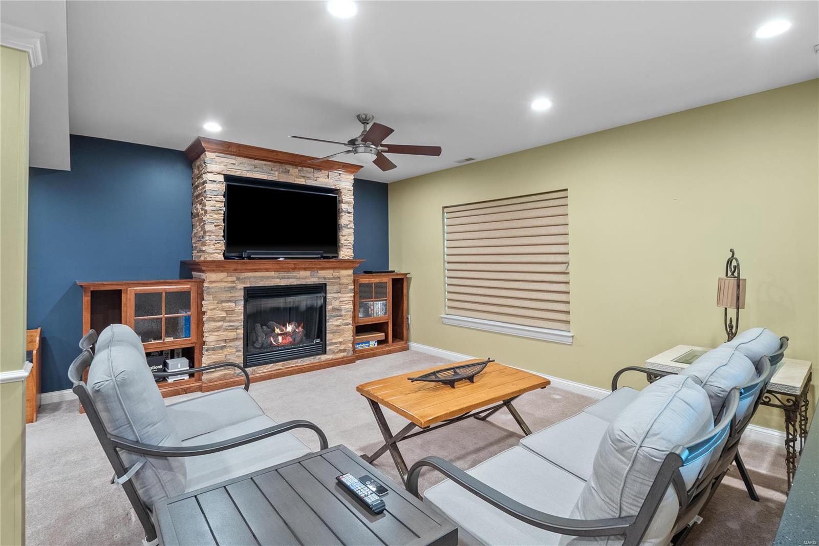 2021 Avalon Ridge Circle Fenton, MO 63026 - Photo 33 of 56