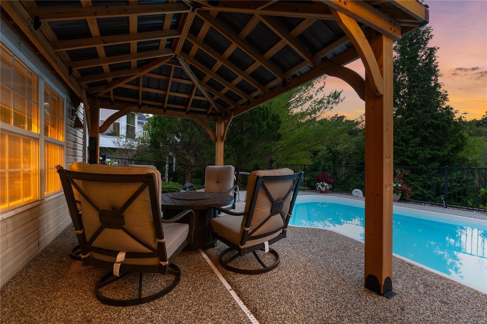 2021 Avalon Ridge Circle Fenton, MO 63026 - Photo 45 of 56