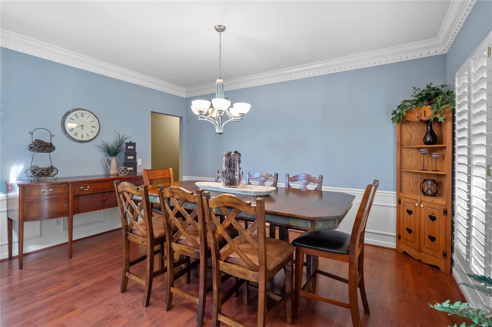 2021 Avalon Ridge Circle Fenton, MO 63026 - Photo 8 of 56