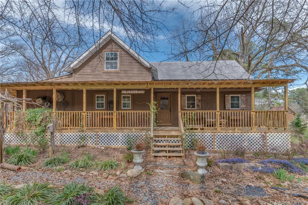 36 Skunk Hollow Road Campobello, SC 29322 - Photo 2 of 43