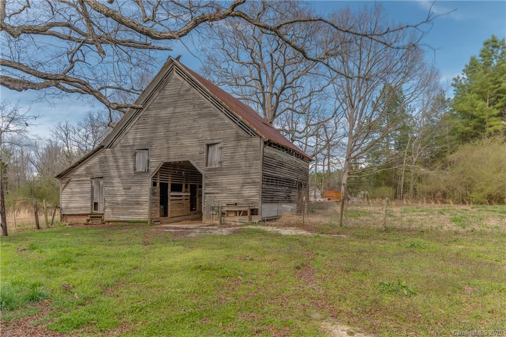36 Skunk Hollow Road Campobello, SC 29322 - Photo 34 of 43
