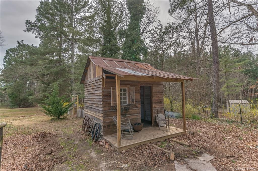 36 Skunk Hollow Road Campobello, SC 29322 - Photo 40 of 43