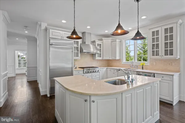 $2,299,000 | 6158 Tompkins Drive, McLean, VA 22101