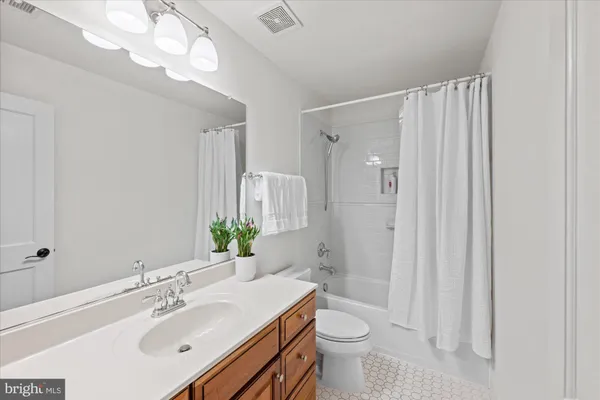 $2,299,000 | 6158 Tompkins Drive, McLean, VA 22101