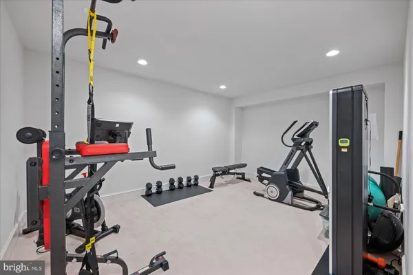 $2,299,000 | 6158 Tompkins Drive, McLean, VA 22101