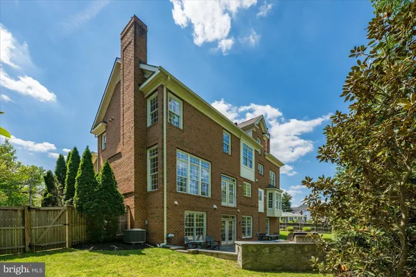 $2,299,000 | 6158 Tompkins Drive, McLean, VA 22101