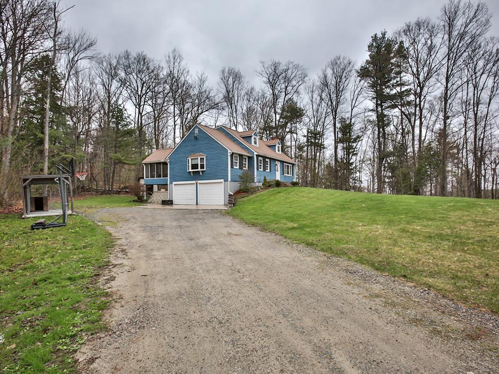 1025 Mason Road Wilton, NH 03086 - Photo 3 of 36