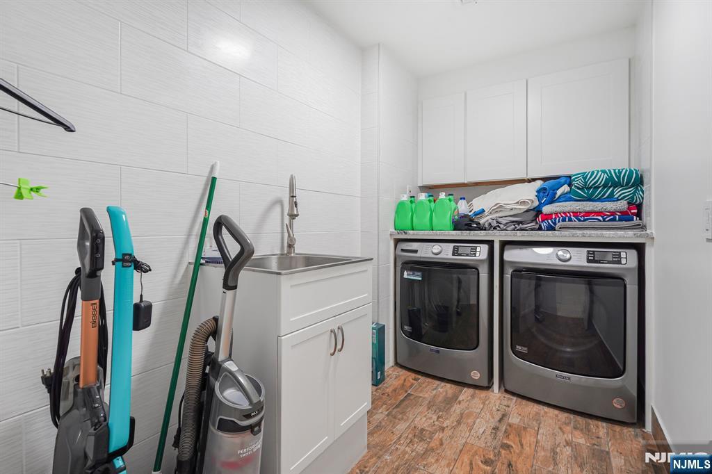 26 Danville Mountain Road Great Meadows, NJ 07838 - Photo 36 of 49 a utility room with dryer and washer